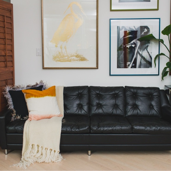 Chunky Knit Throw in Cream — Ultra Soft - Picture 4 of 5